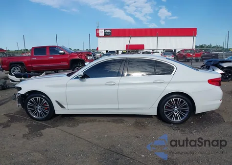 2019 BMW 530I xDrive z USA, uszkodzony, nr VIN WBAJA7C50KWW17686